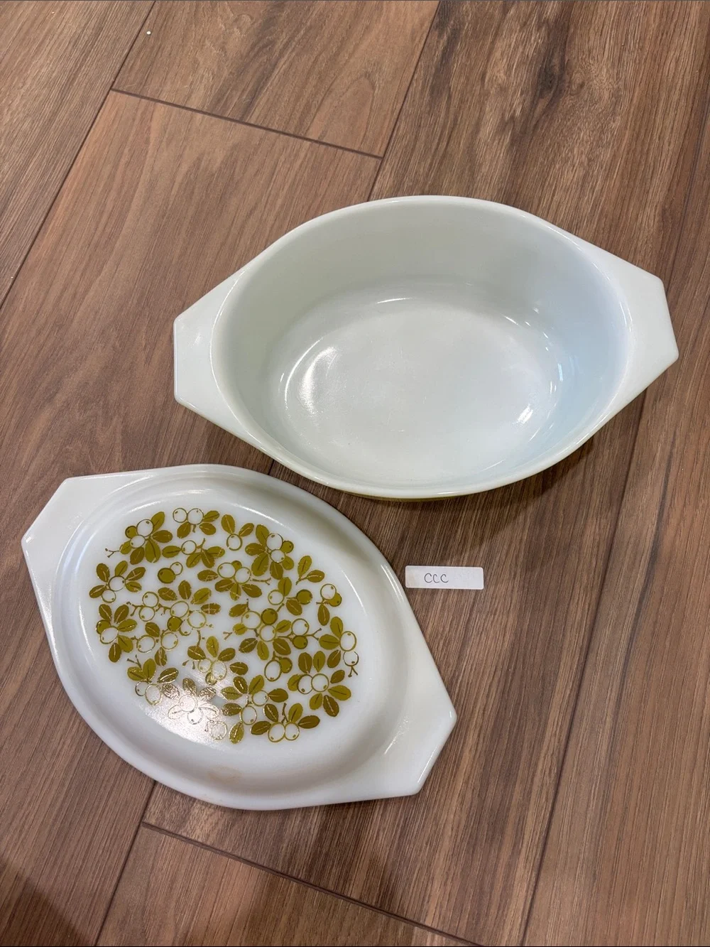 Pyrex 043 Verde